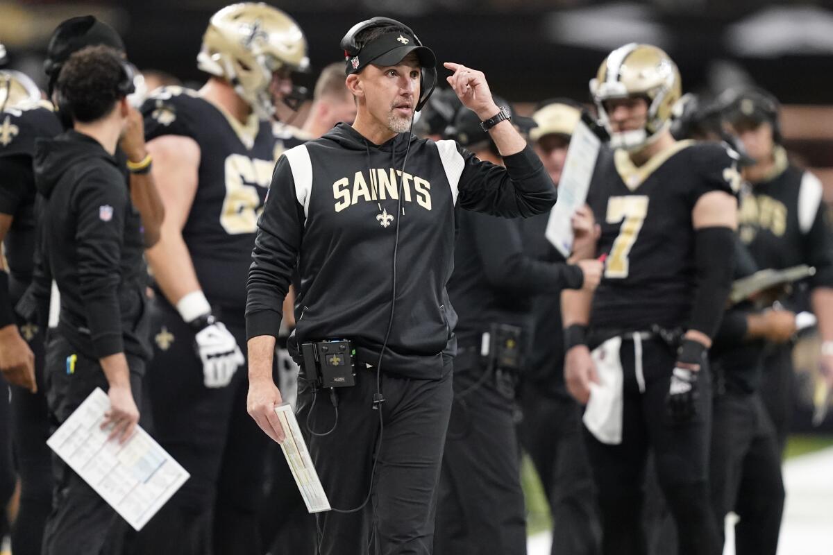 Pressure building on Saints, Raiders as they meet in Week 8 - The San Diego  Union-Tribune