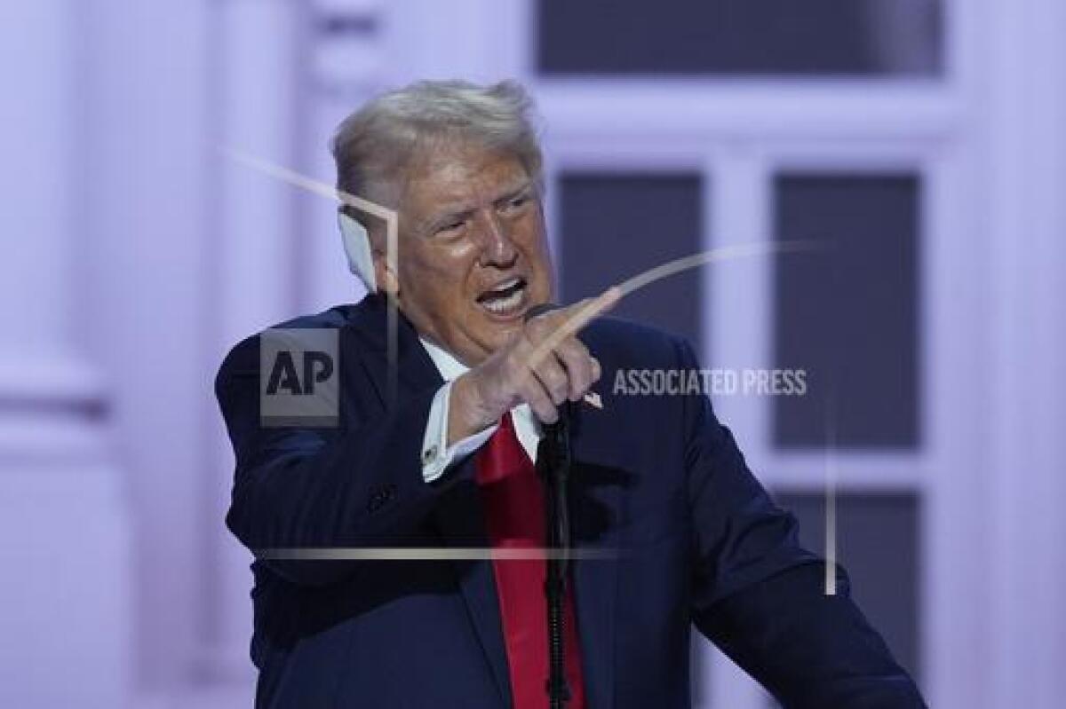 El candidato presidencial republicano Donald Trump