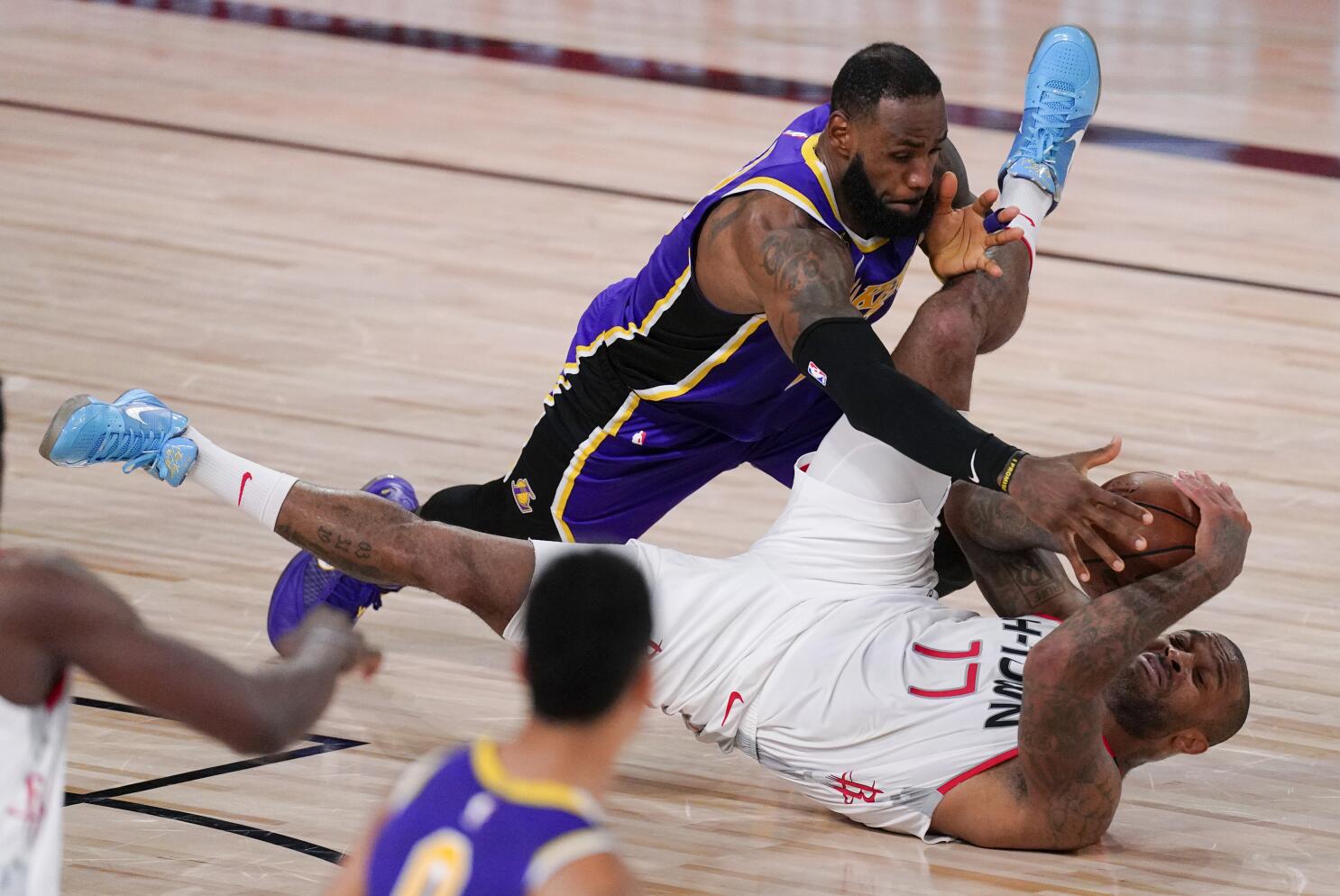 LeBron James Issues Statement on Anthony Davis After Lakers Beat Rockets