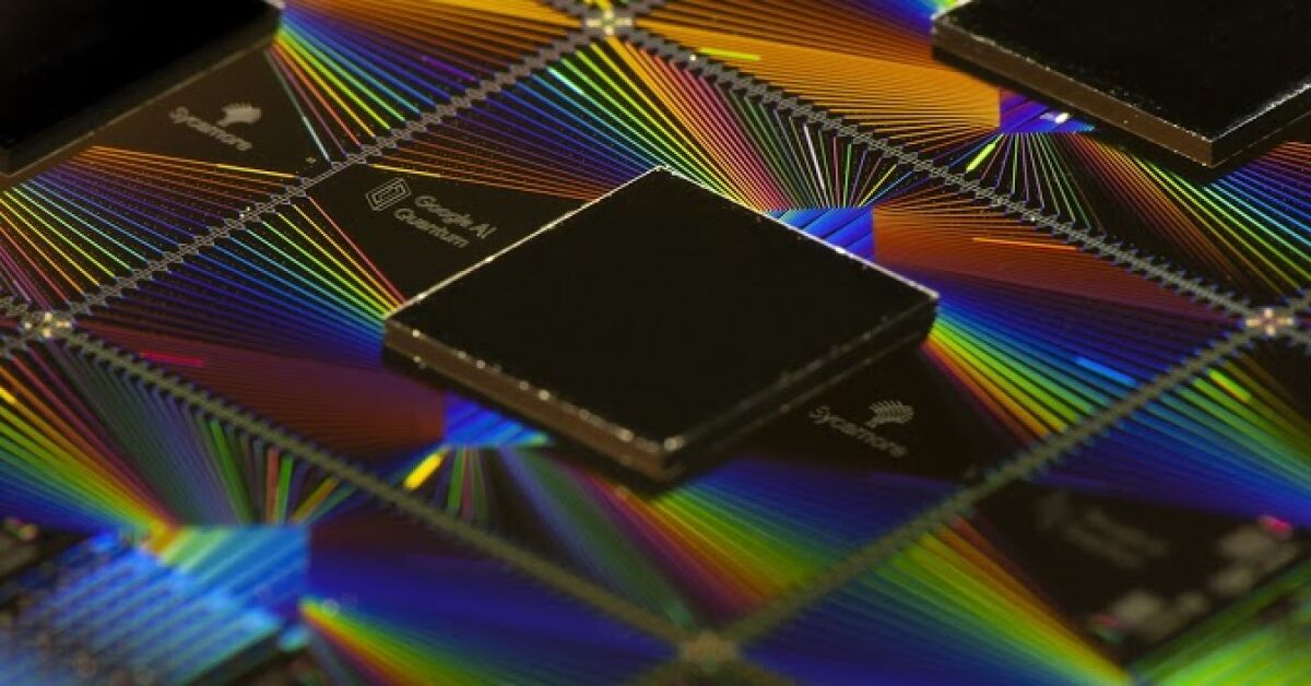 Quantum computing chips