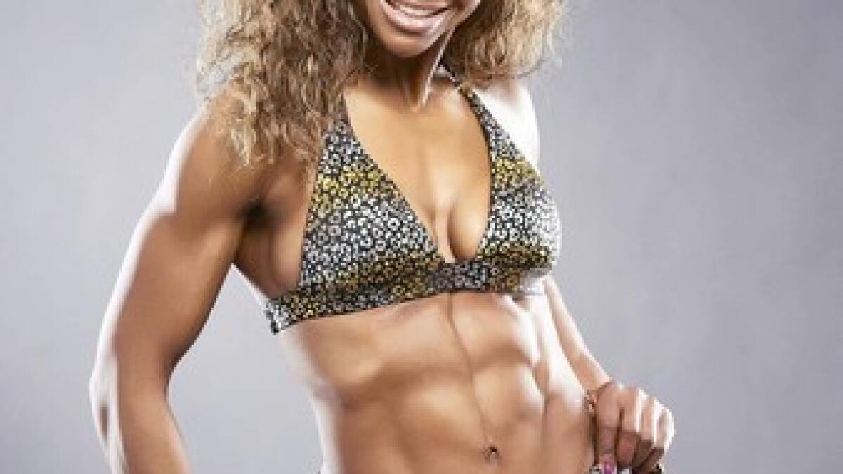 Can women get ripped abs yet remain healthy? In-Your-Face Fitness - Los  Angeles Times