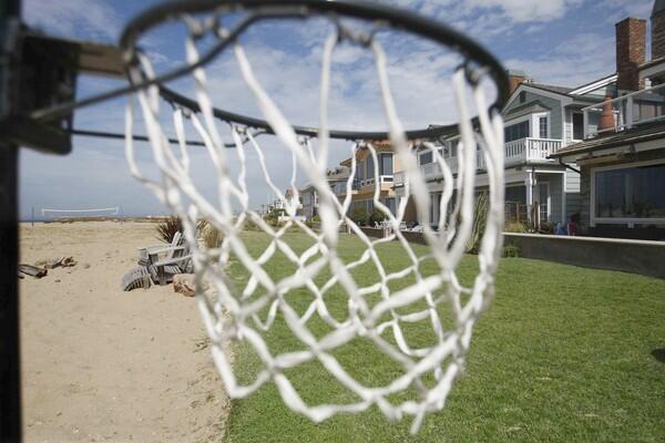 Beach basketball