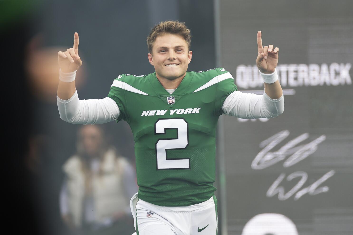 Jets Step Into the Past With Their Uniforms - The New York Times