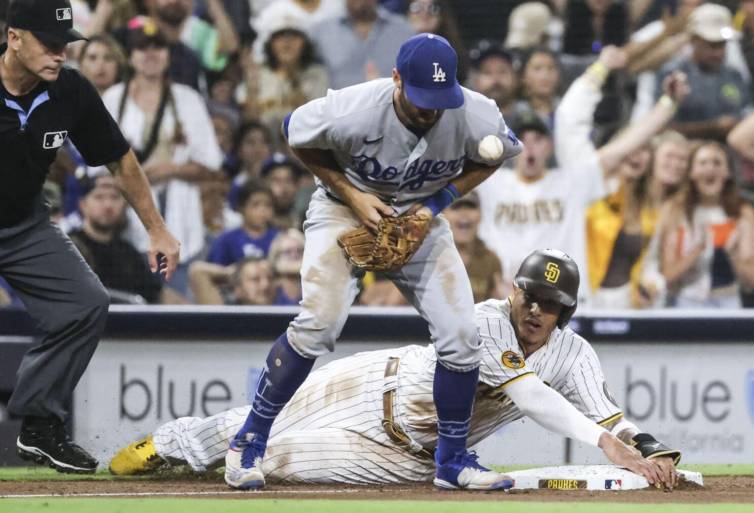 Manny Machado makes his Miller Park debut -- with the Dodgers