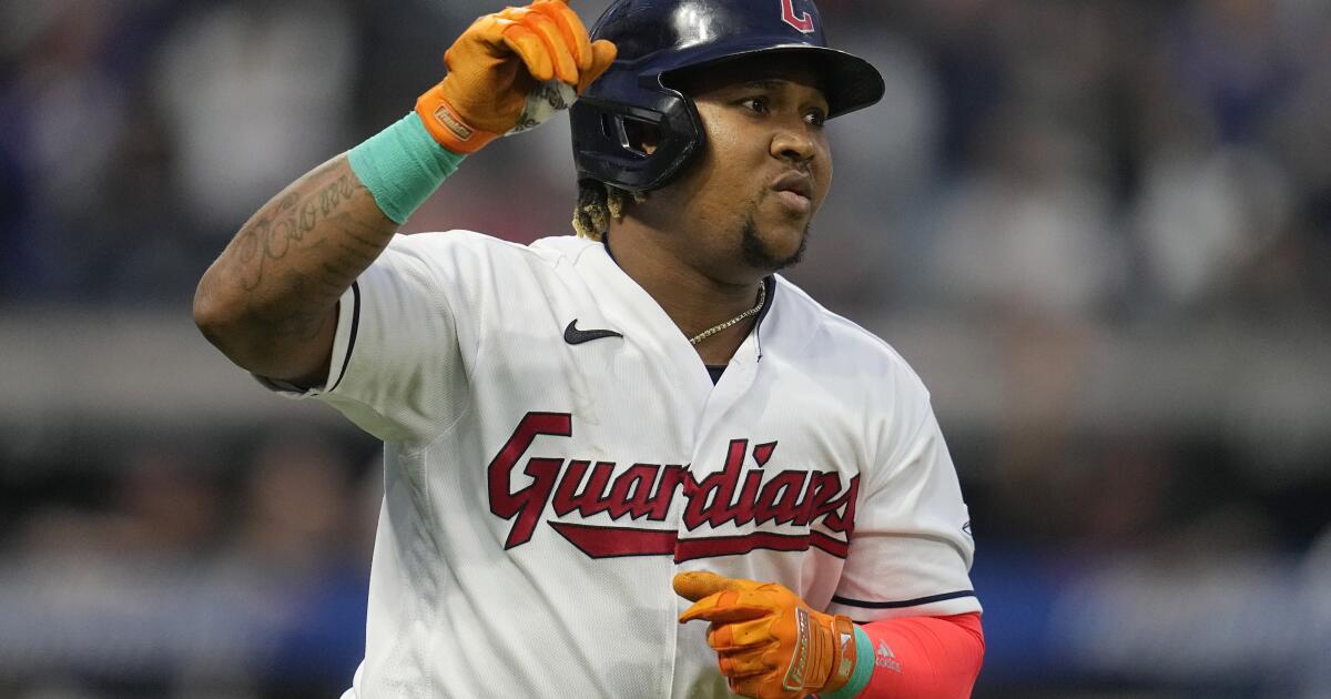 Cleveland Guardians out-power Cubs, 5-3, on homers by Jose Ramirez