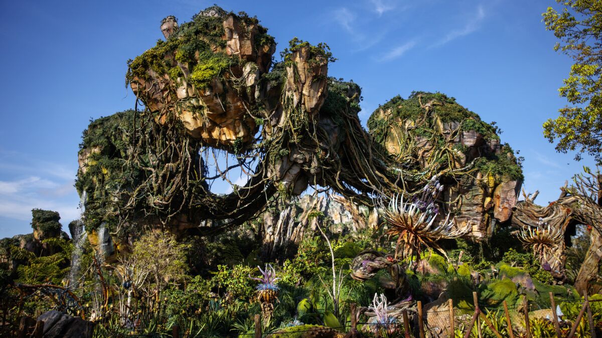 The floating mountains of Pandora. (Jay L. Clendenin / Los Angeles Times)