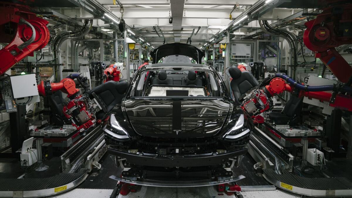 An expert dismantled a Tesla Model 3. He found poor design and manufacturing are squandering profits - Los Angeles Times