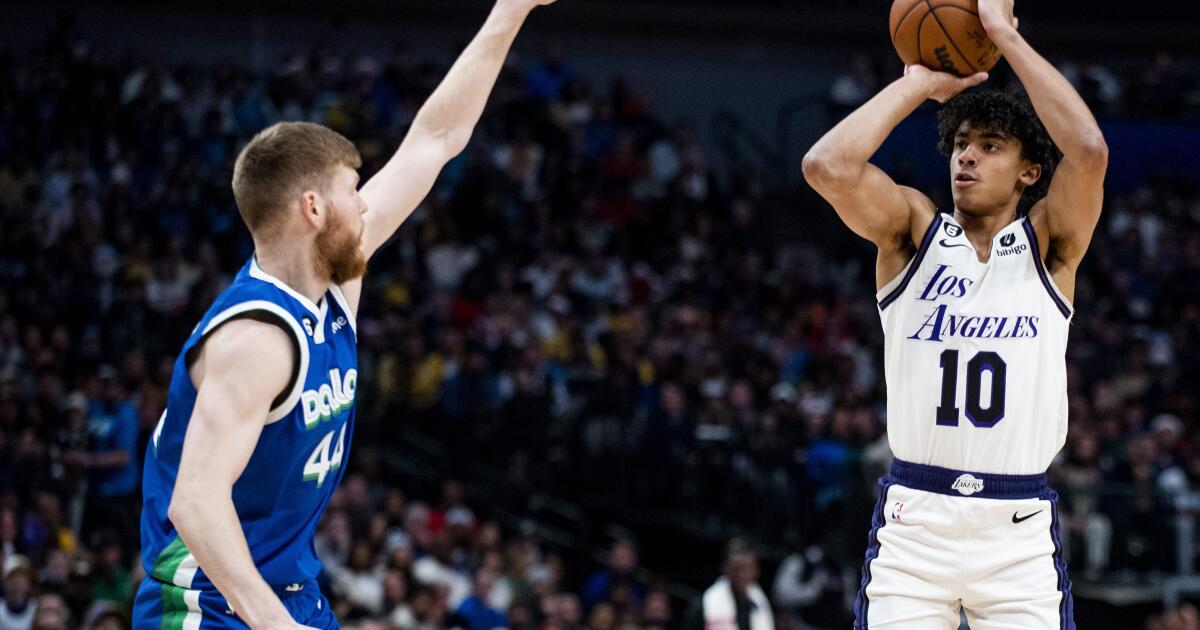 NBA: Lakers rally from 27 down to dispatch Mavericks