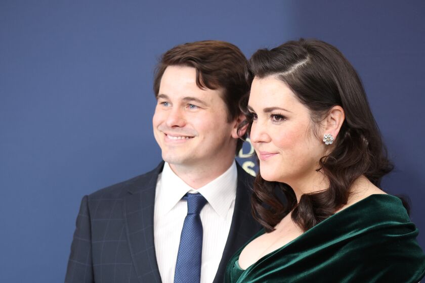 Jason Ritter and Melanie Lynskey opened up about how Ritter's alcoholism impacted their love story.