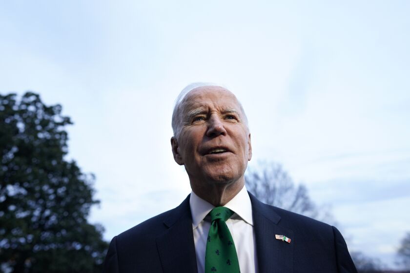 Biden advierte a Irán de que EE.UU. responderá "con fuerza" a los ataques