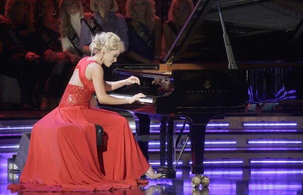 Talent competition: Miss Nebraska at the piano