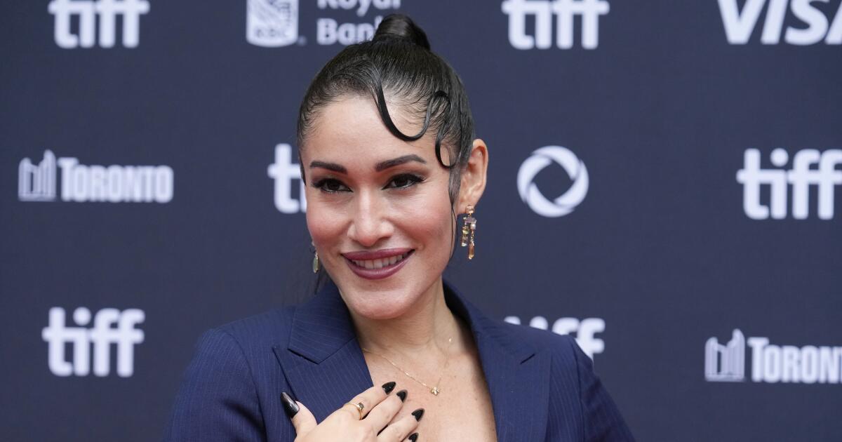 James Cameron poursuivi en justice par Q’orianka Kilcher pour le design d’”Avatar”