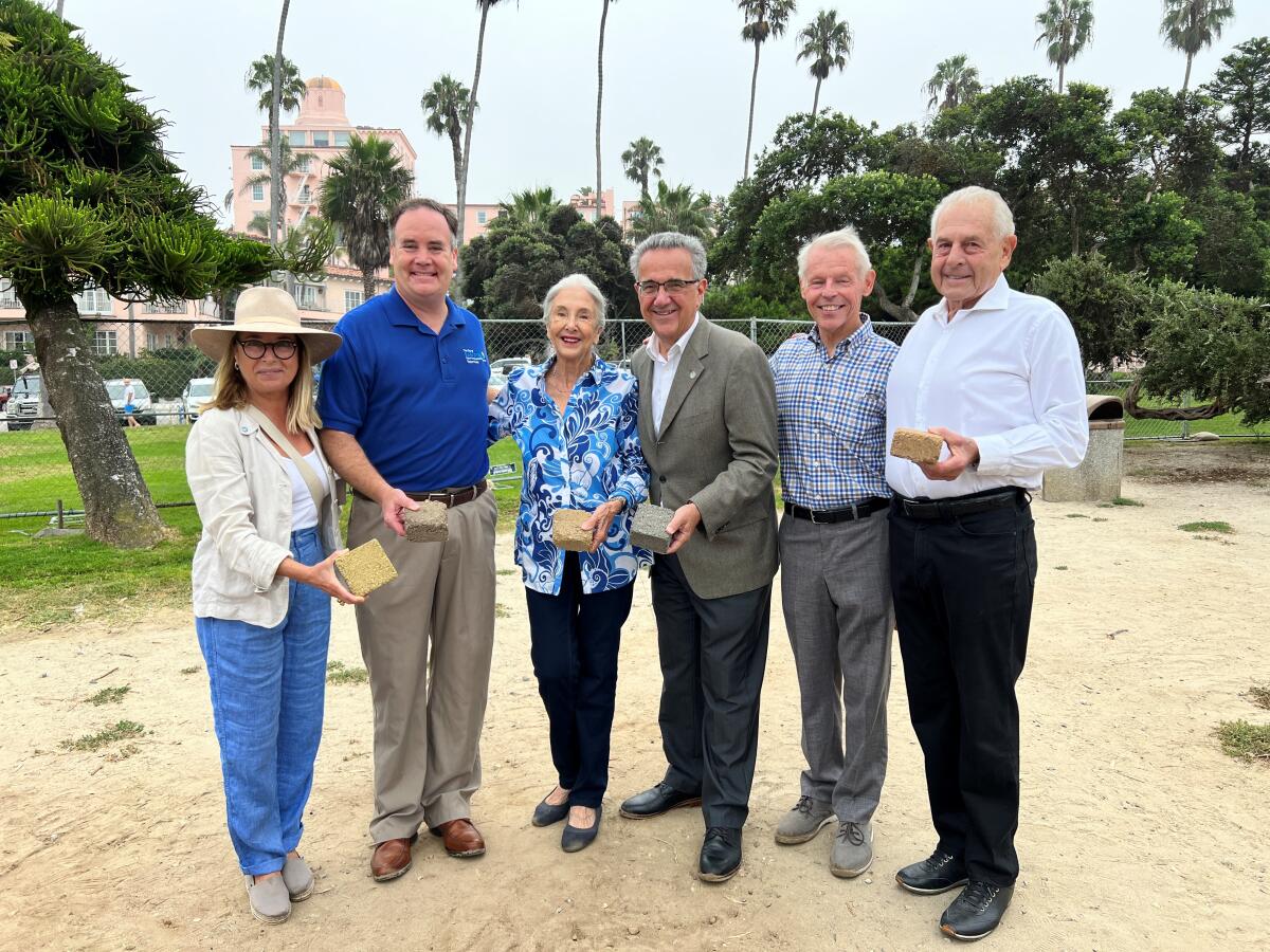 Alexandra Corsi, Andy Field, Ann Lipschitz, Joe LaCava, Bob Evans and Brian Malk at the Scripps Park picnic grove site