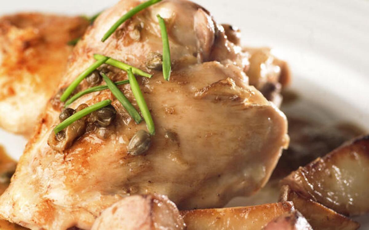 Braised chicken with capers