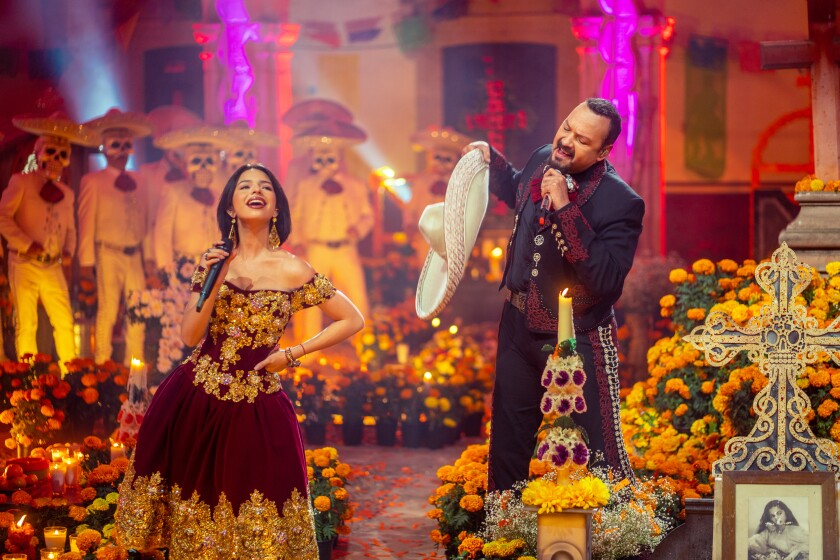 Padre e hija celebran la vida y conmemoran la muerte.