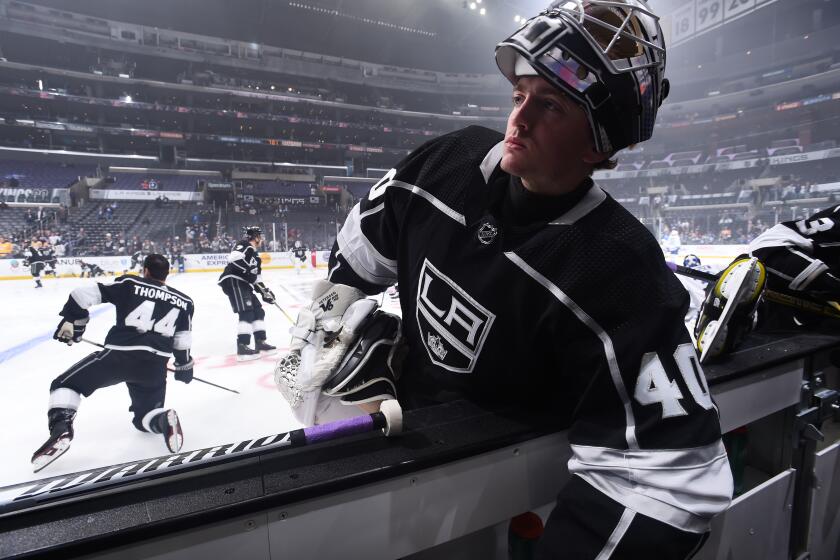 LOS ANGELES, CA - NOVEMBER 13: Goaltender Cal Petersen #40 of the Los Angeles Kings watches warm-up before his NHL debut in the game against the Toronto Maple Leafs at STAPLES Center on November 13, 2018 in Los Angeles, California. (Photo by Juan Ocampo/NHLI via Getty Images) *** Local Caption ***