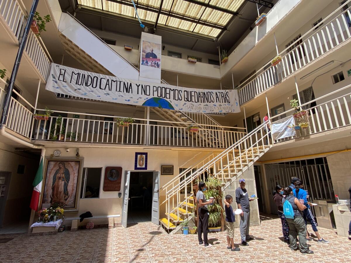 Desde 1987, la Casa del Migrante ha brindado atención a más de 250 mil personas. Les ha dado techo, comida y cobija en la fronteriza de Tijuana
