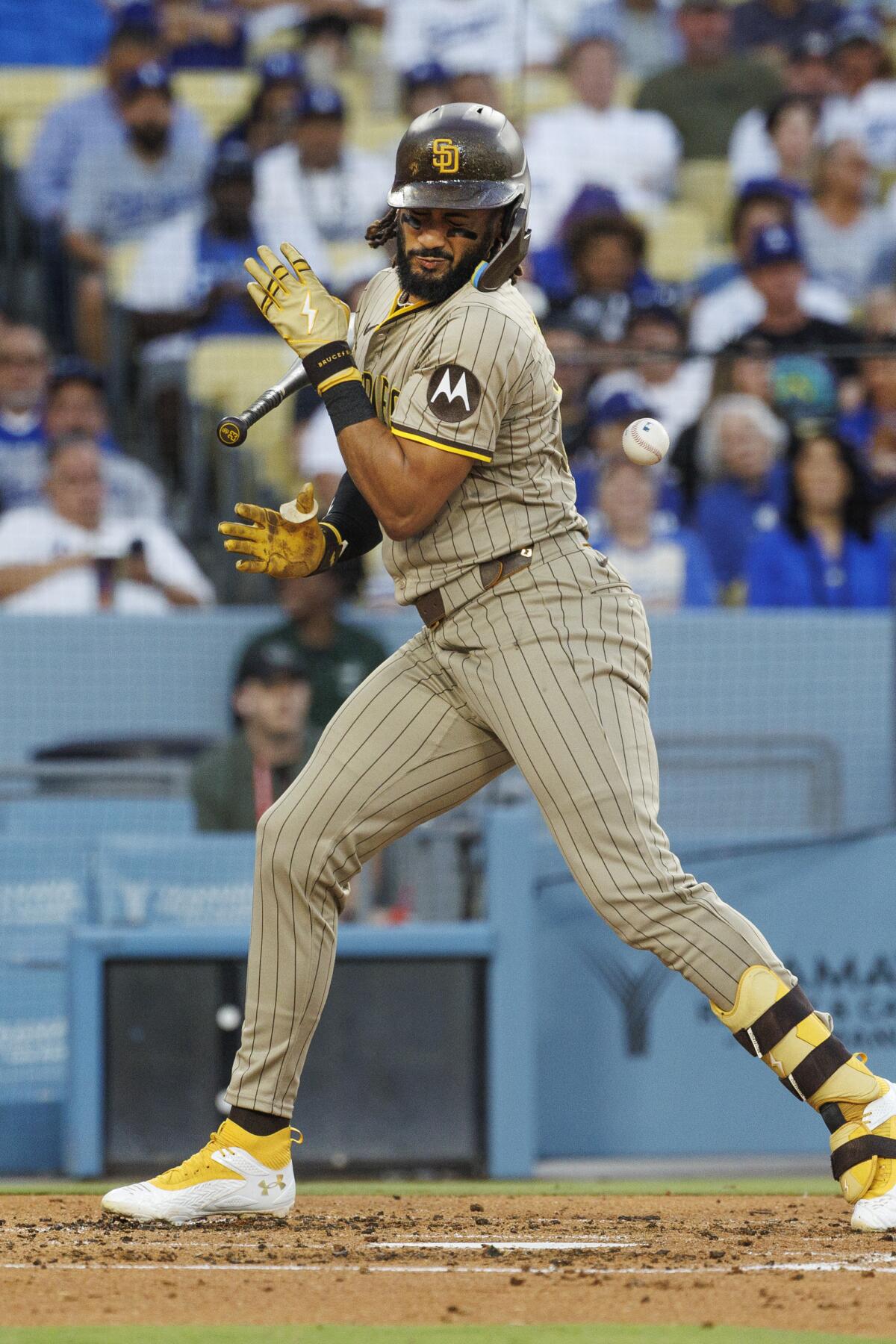 Andy Pages' four-hit night powers Dodgers to victory over Padres - Los ...