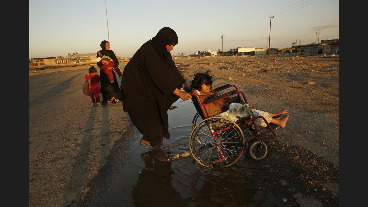 Iraqis' Mosul advance