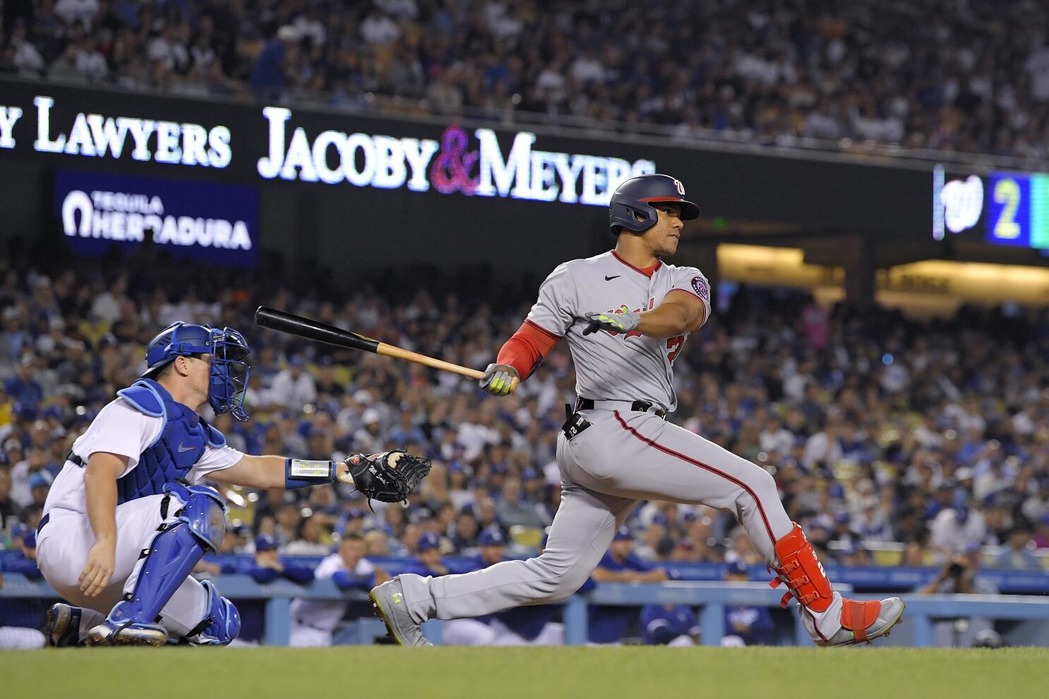 Juan Soto cheered again at Dodger Stadium; Dodgers fall to Nationals - Los  Angeles Times