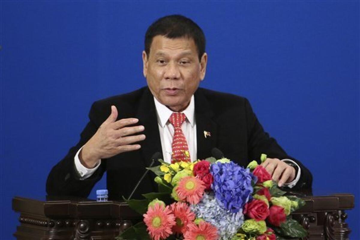 El presidente de Filipinas, Rodrigo Duterte, tachó hoy de "matón" a Estados Unidos por las críticas a las violaciones de los derechos humanos supuestamente cometidas bajo su mandato, e insistió en que Manila seguirá "una política exterior independiente".
