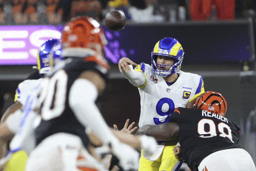 Today's Headlines Rams beat Bengals to win Super Bowl Los Angeles Times