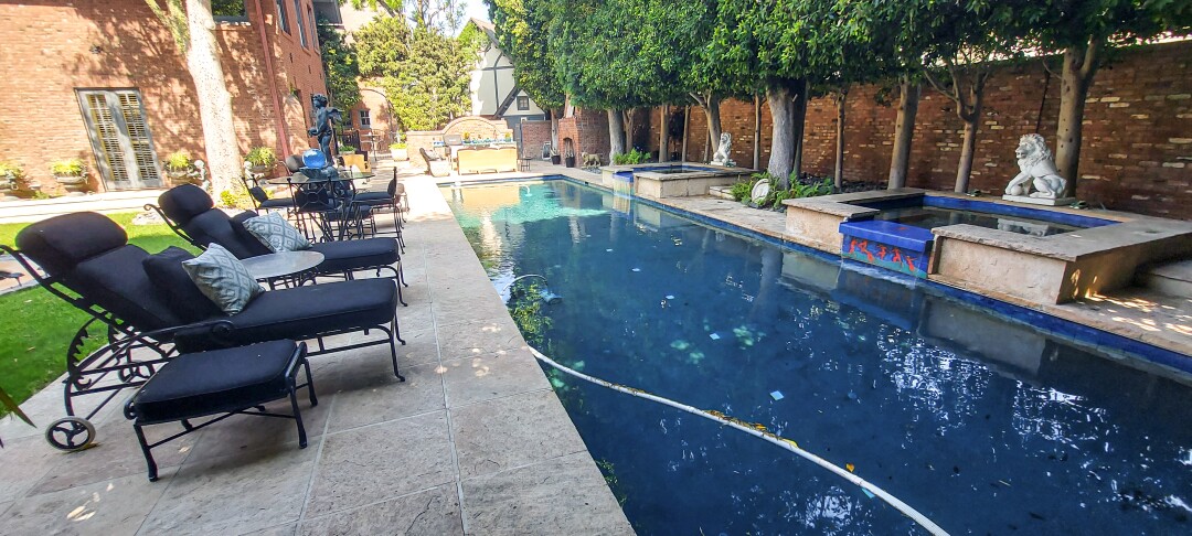 Crown Manor in Coronado features a saltwater pool.