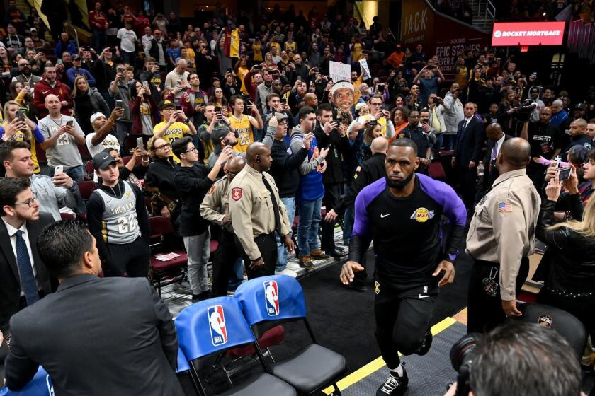 CLEVELAND, OH - NOVEMBER 21: LeBron James #23 of the Los Angeles Lakers runs on to the court prior to the game against the Cleveland Cavaliers at Quicken Loans Arena on November 21, 2018 in Cleveland, Ohio. NOTE TO USER: User expressly acknowledges and agrees that, by downloading and/or using this photograph, user is consenting to the terms and conditions of the Getty Images License Agreement. (Photo by Jason Miller/Getty Images) ** OUTS - ELSENT, FPG, CM - OUTS * NM, PH, VA if sourced by CT, LA or MoD **
