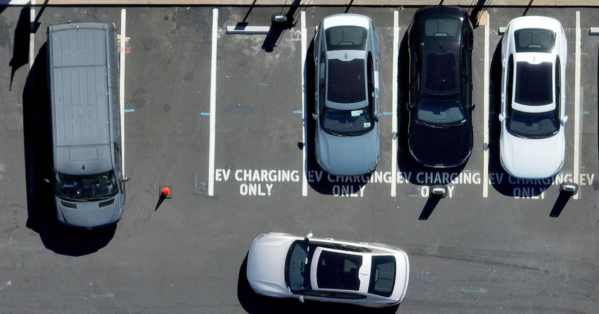 Les véhicules électriques Toyota et Subaru donnent vie à un marché difficile