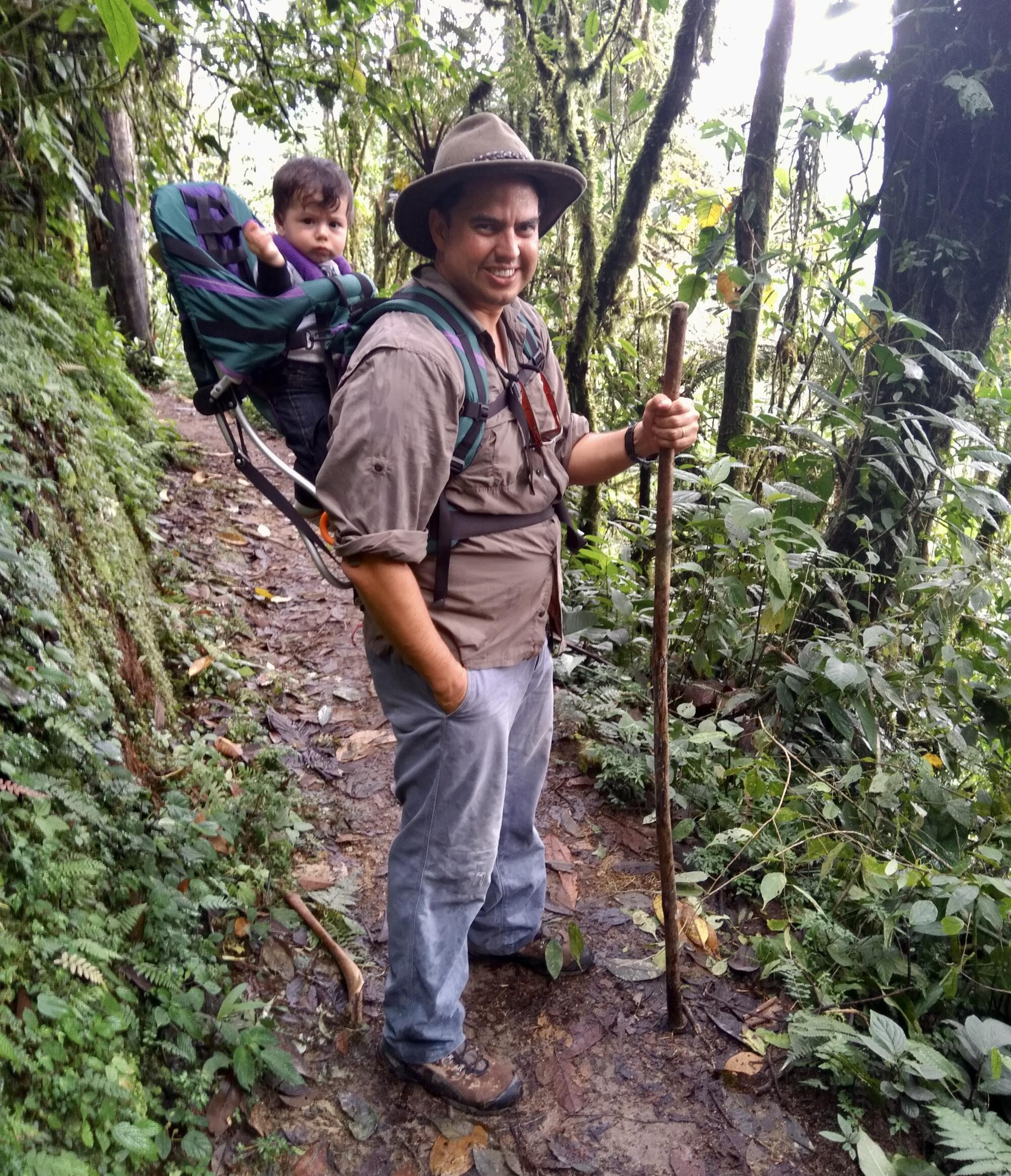 Raphael Almeida with his daughter Nadia in Eucador.