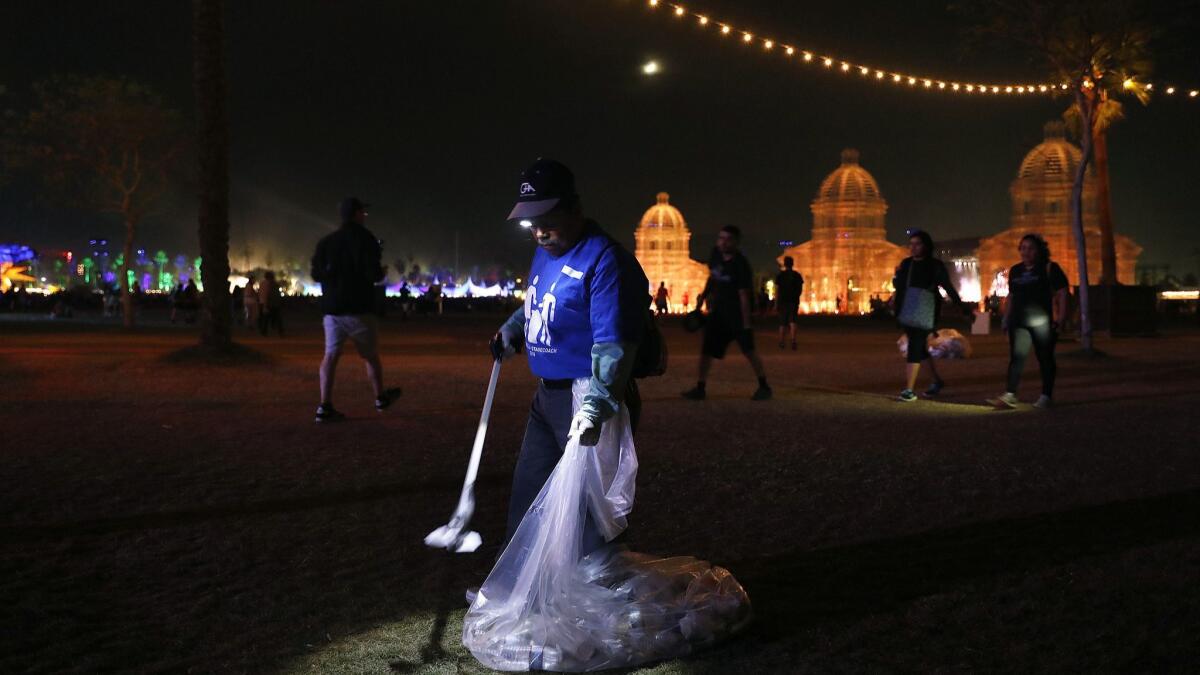 As Beyoncé took the stage, the cleaning crews came out.