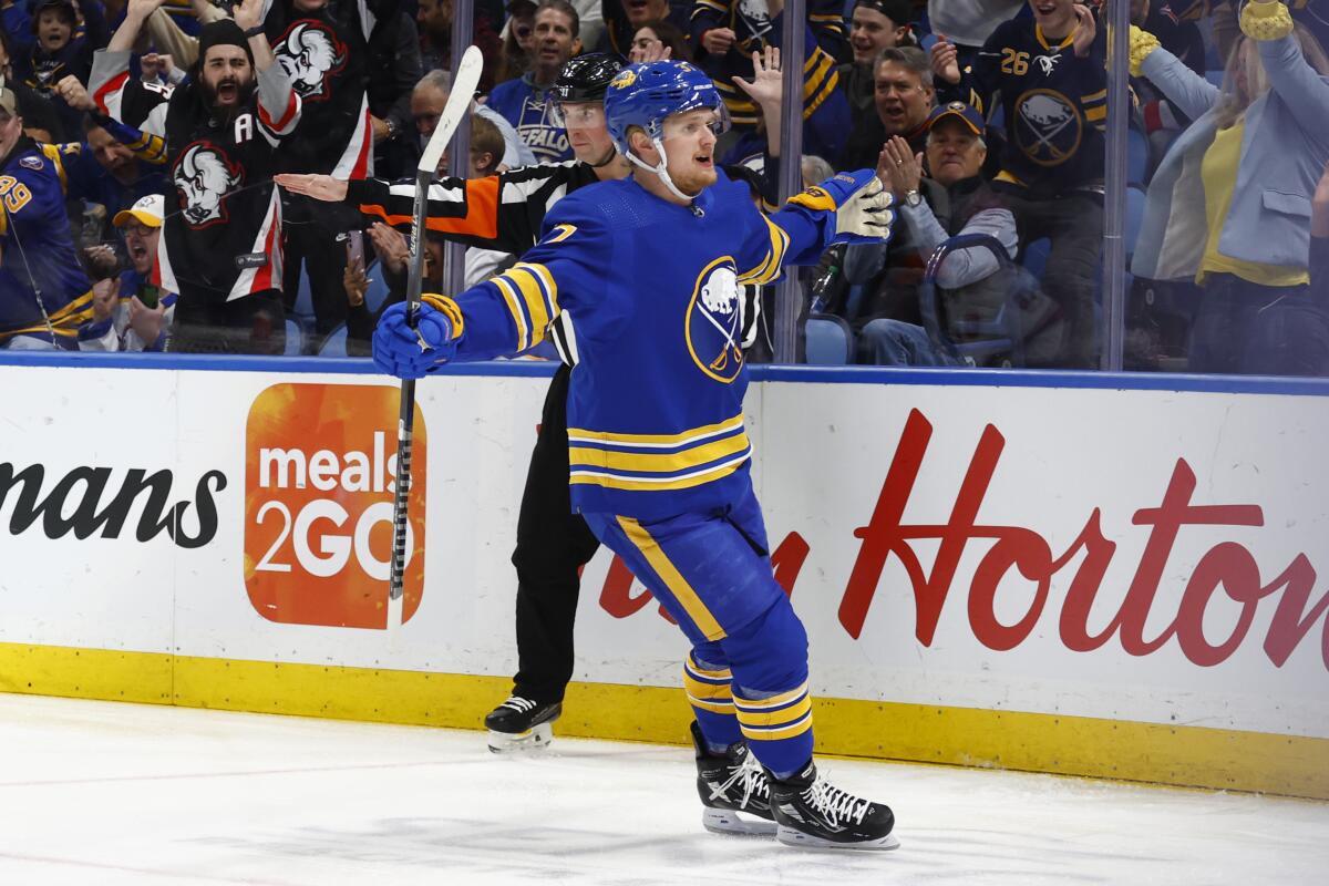 Thompson scores go-ahead goal in Sabres 4-3 win over 'Canes - The