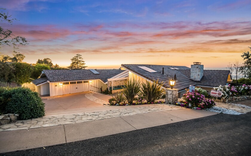 6 Maverick Lane, Rolling Hills, 90274