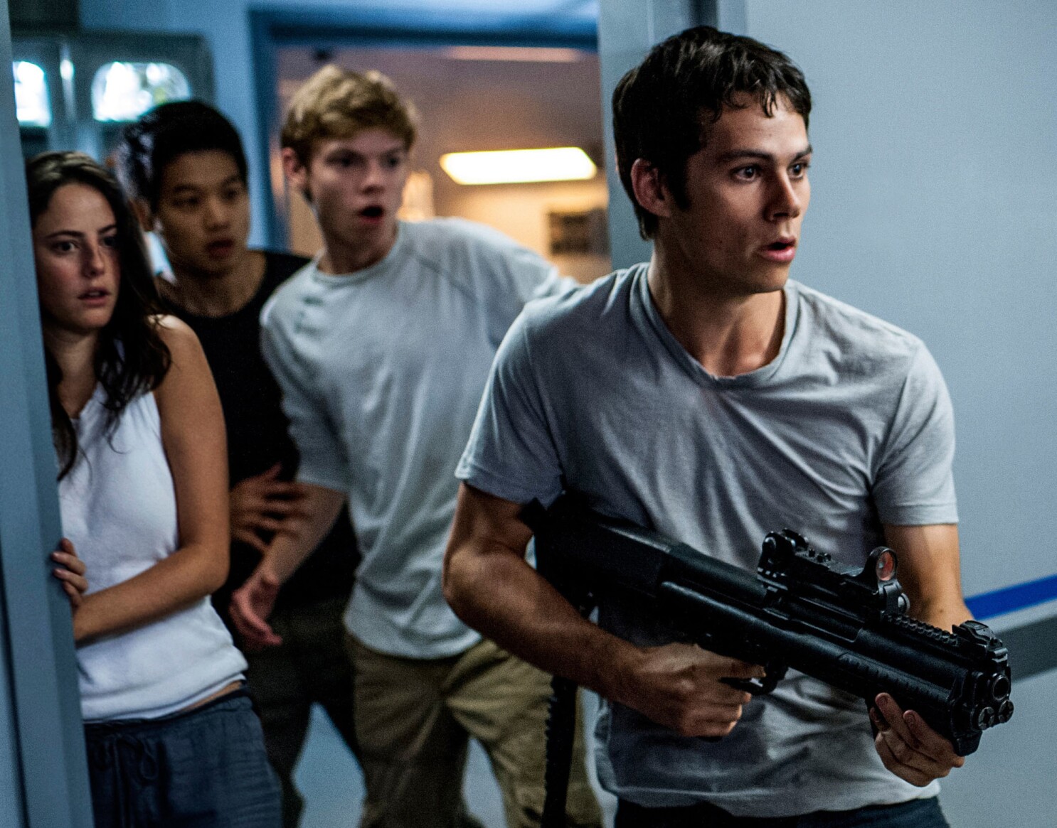 Review Maze Runner The Scorch Trials Is A Wicked Good Game Los Angeles Times