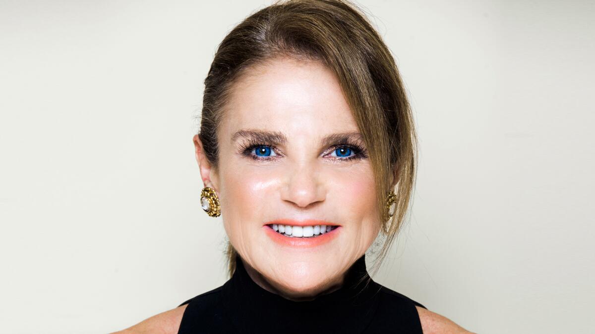 Tovah Feldshuh