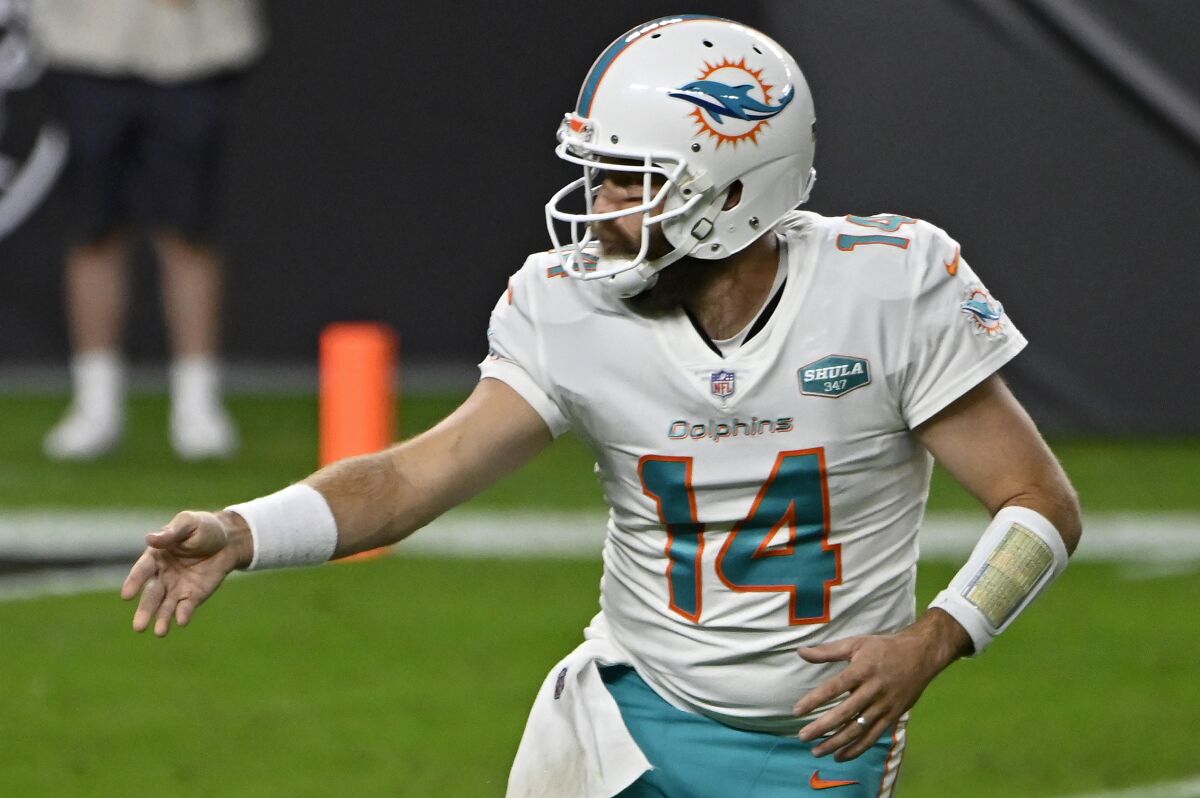 Miami Dolphins quarterback Ryan Fitzpatrick plays against the Las Vegas Raiders on Dec. 26, 2020.