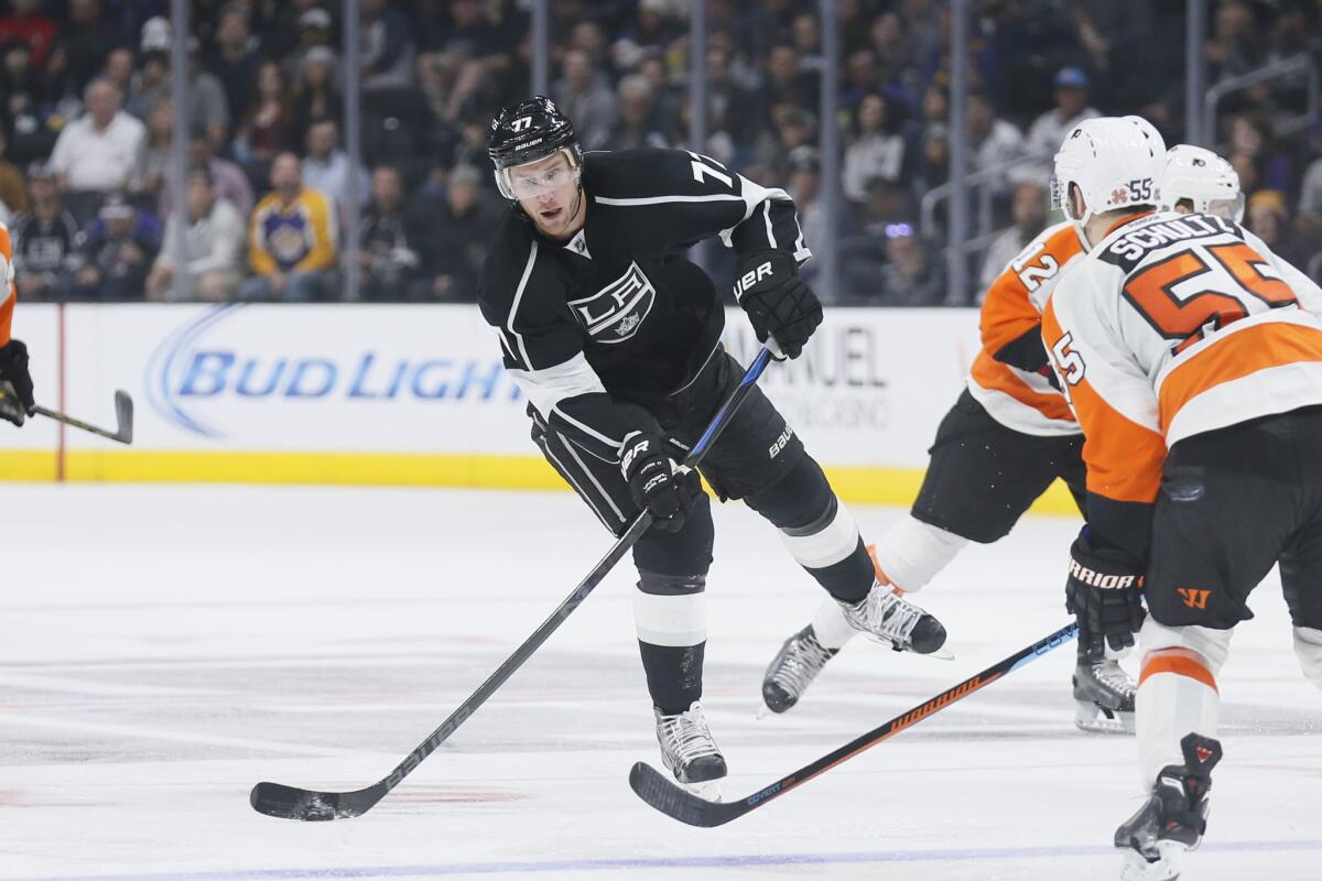 Kings center Jeff Carter controls the puck earlier this month. Carter hasn't scored a goal since November 18.