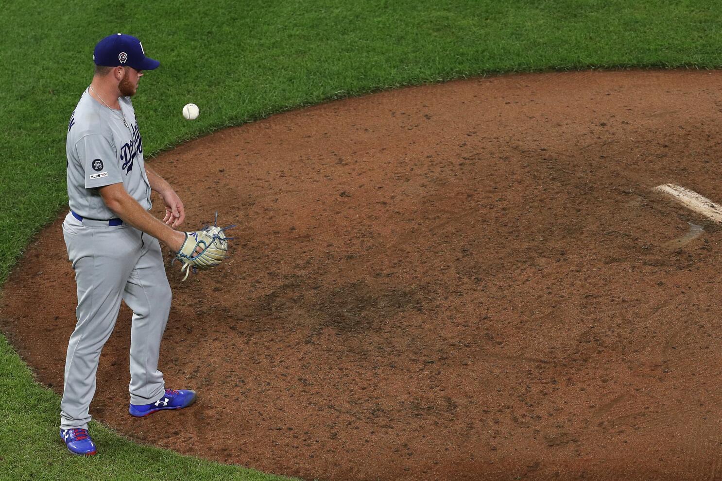 Caleb Ferguson completes Dodgers bullpen collapse in loss to Reds