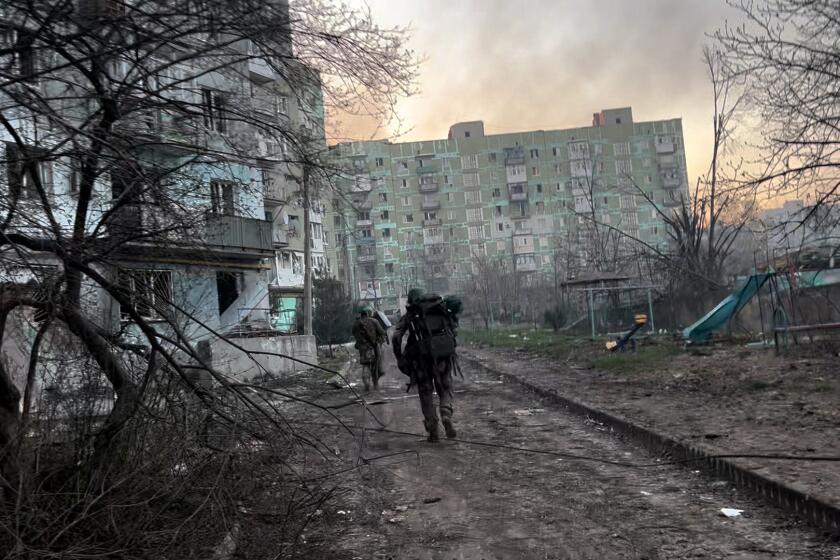 Ukrainian soldiers in the city of Bakhmut hold on in war's bloodiest battle
