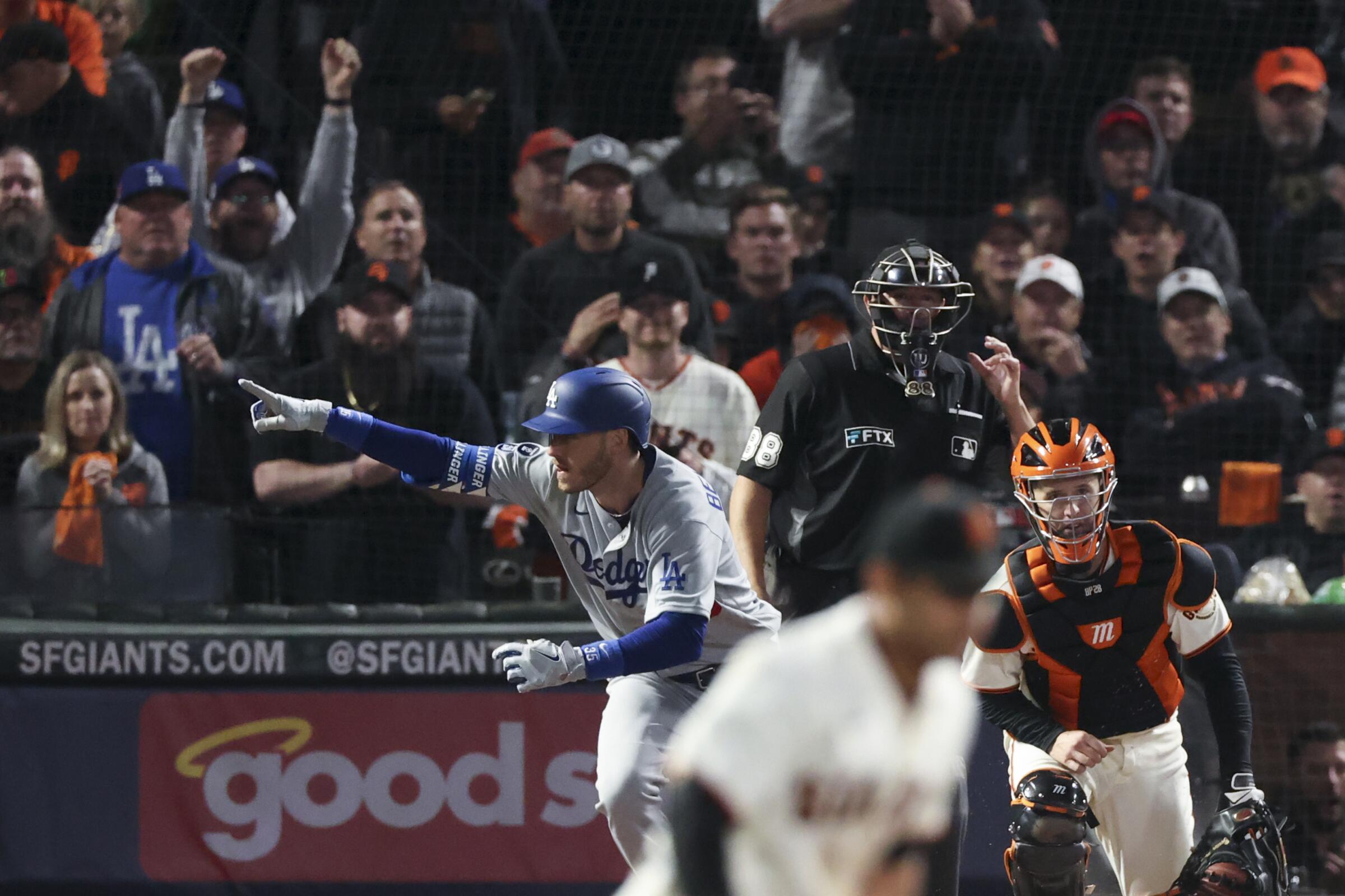 NLDS: Dodgers Beat Giants in Game 4, Setting Up Decisive Game 5 - The New  York Times