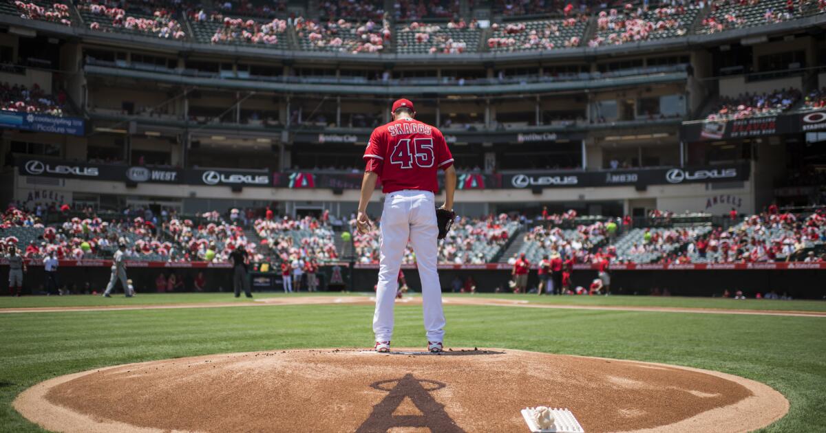 The desperate hours: a pro baseball pitcher's fentanyl overdose