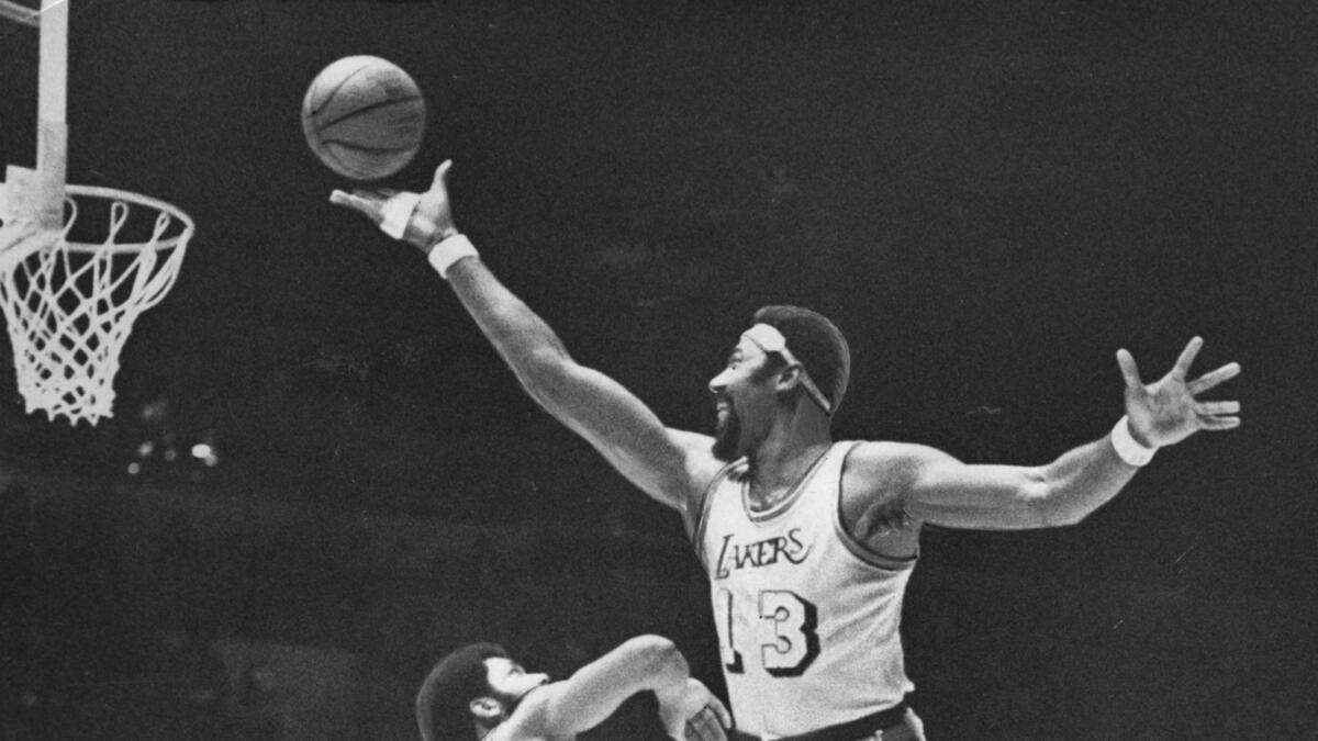 Can the Warriors eclipse the 1971-72 Lakers winning streak? -  EssentiallySports