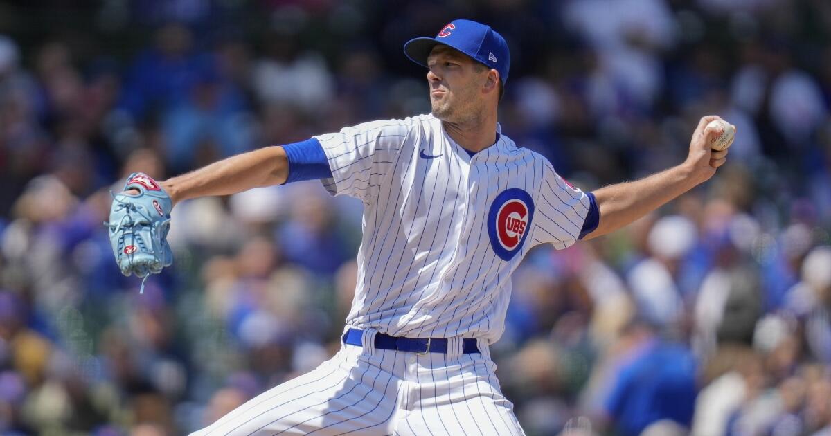 Cubs' Smyly loses bid for perfect game on Peralta's dribbler - The