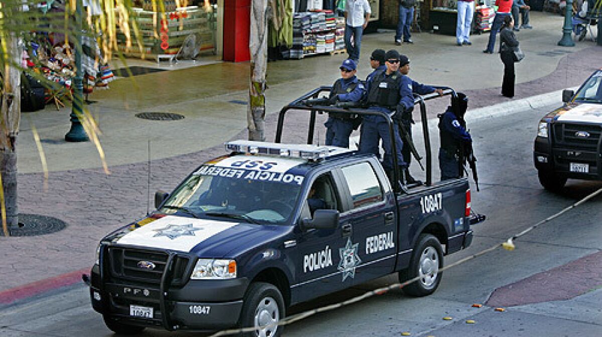 Tijuana tourism plunges amid drug violence - Los Angeles Times