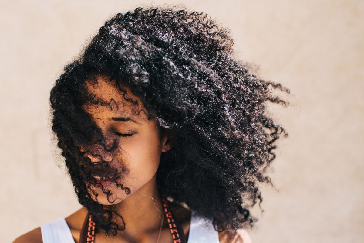 curly hairstyles for black women