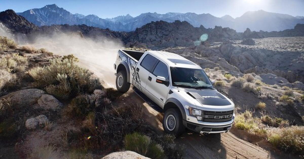 Amt Ford Raptor Ford F-150: Ford F-150 SVT Raptor is an elegant off-road dominator ...