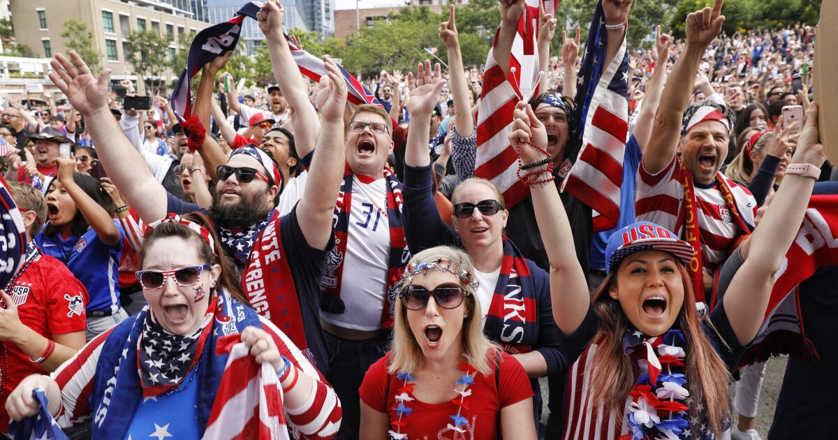 Copa do Mundo Feminina 2023: assista a festas em San Diego, bares de futebol