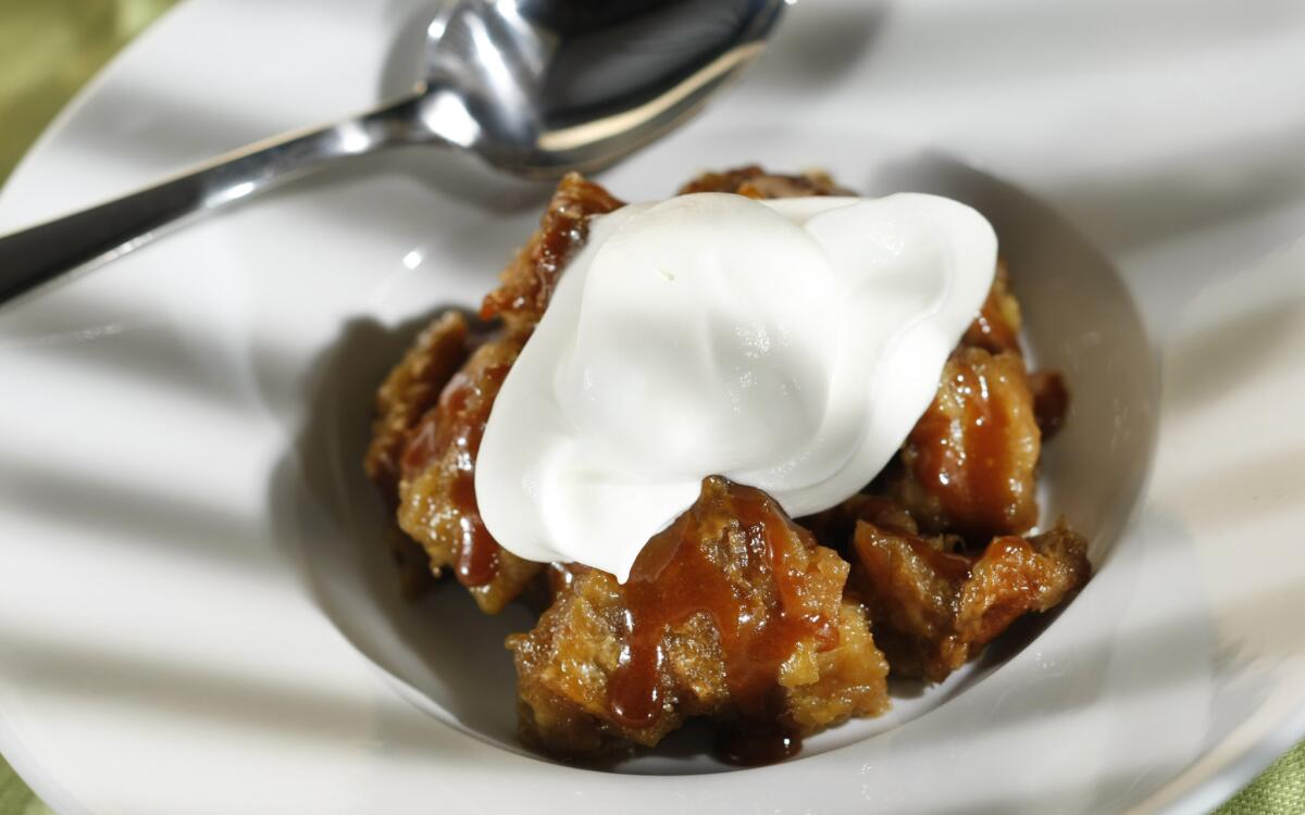 Caramel banana bread pudding