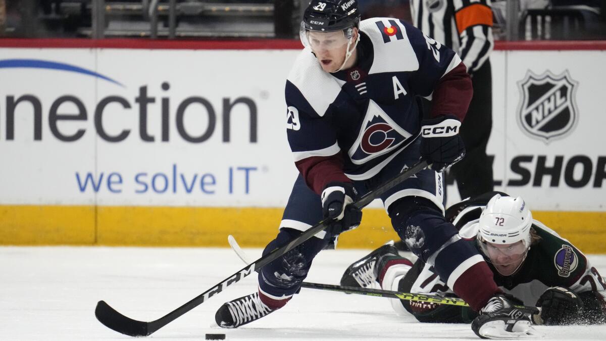 Cale Makar scores twice in Avalanche 4-1 win over Hurricanes