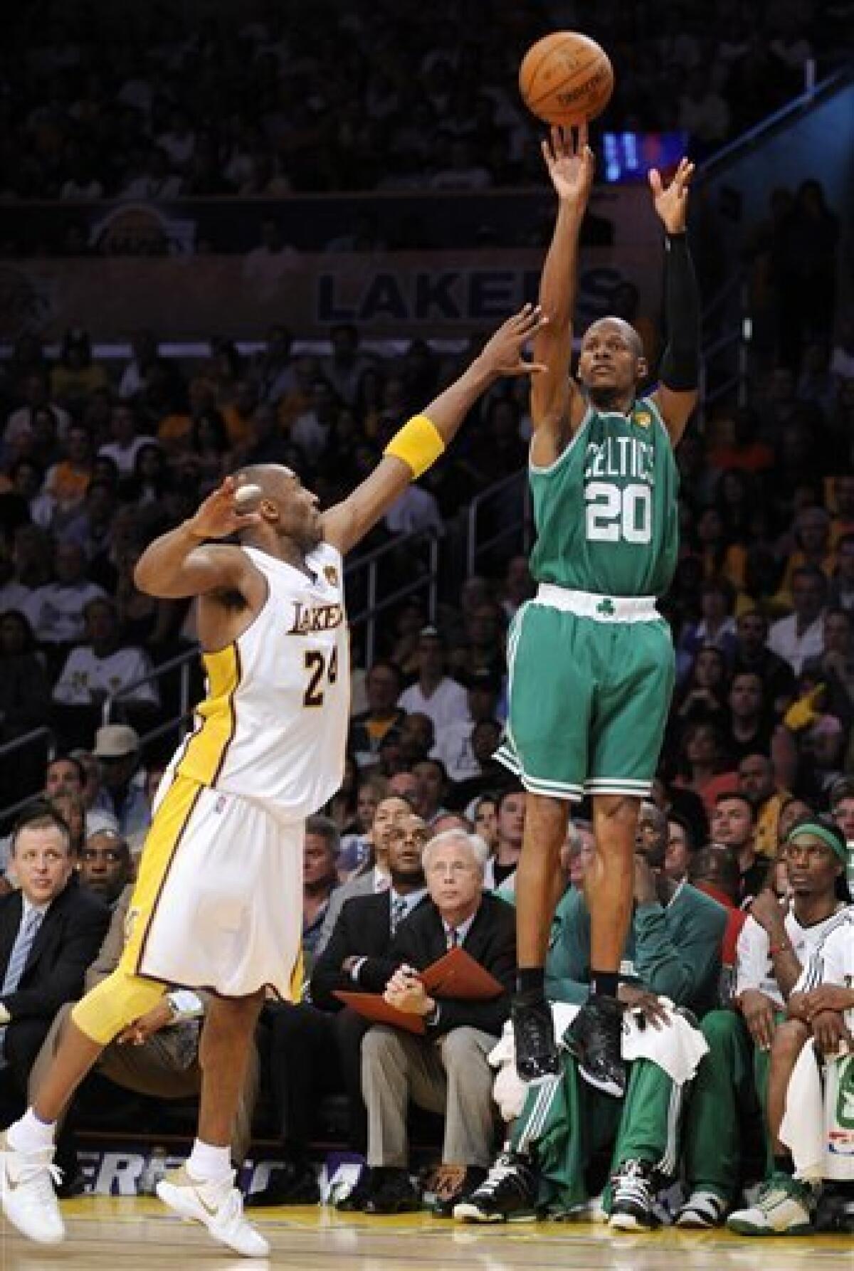 This Day In Lakers History: Kobe Bryant Makes Game-Winning Basket Over Ray  Allen To Beat Celtics